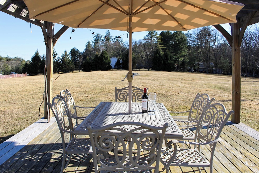 Hike, Fish, Ski & More: Spacious Gem in Catskills!