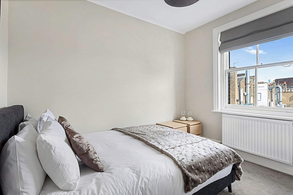 Serene 2BR - 3 Mins to Fulham Broadway
