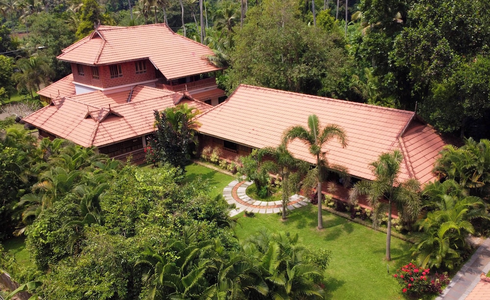 Neelambari Ecotourism Thrissur Aratupuzh