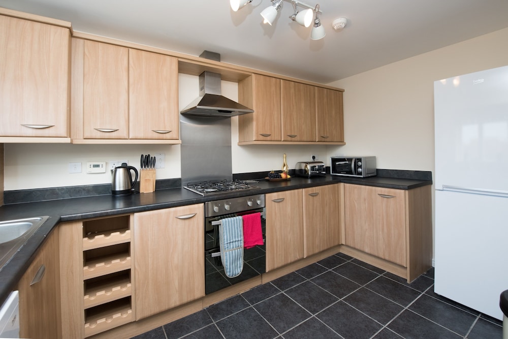 Kennedy House by Your Lettings UK