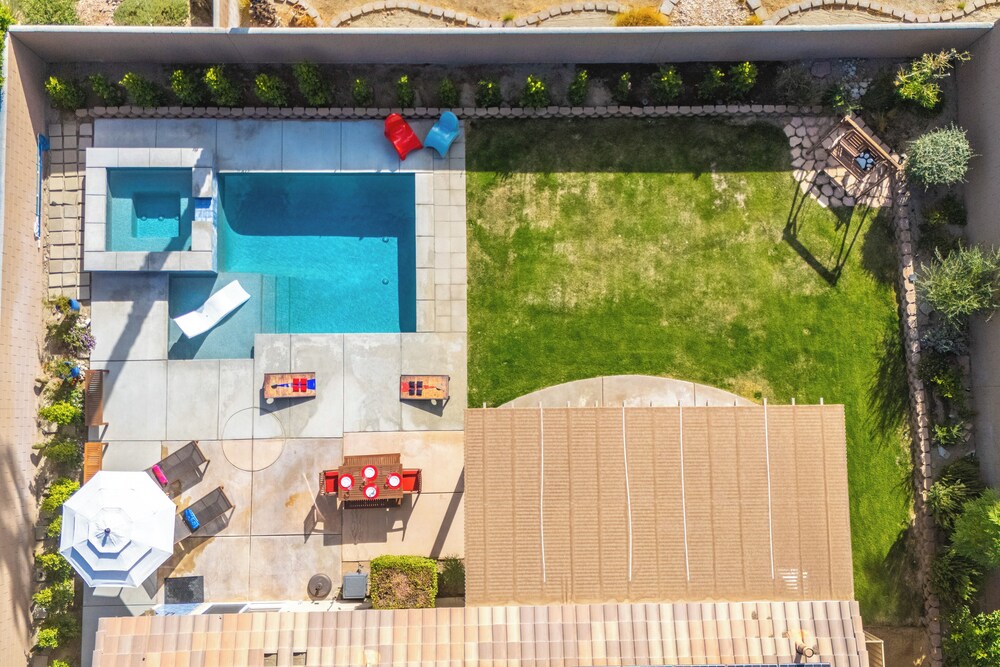 Near Downtown: Palm Springs Home w/ Mountain Views