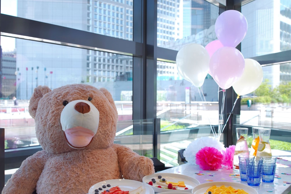Puteaux Vacations - Renaissance Paris La Defense Hotel - Property Image 19