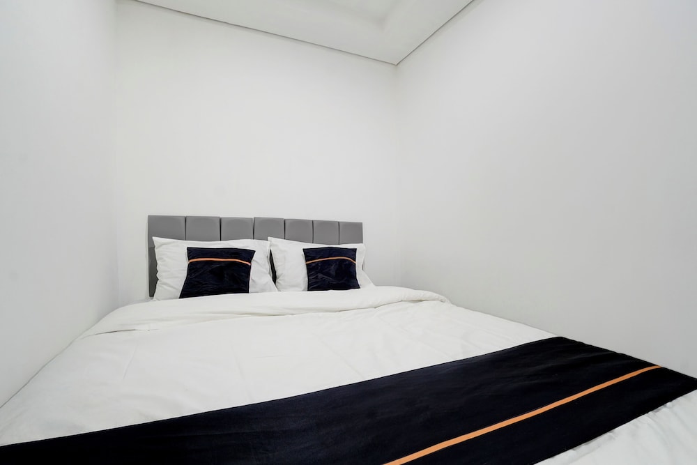 Capital O 94914 Kemayoran Guest House