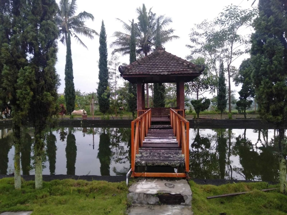 OYO 95039 Hotel Agung Permata Artha