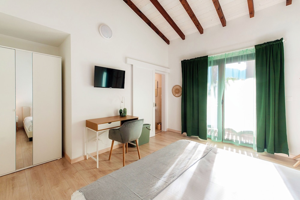 Florida Ascona Rooms
