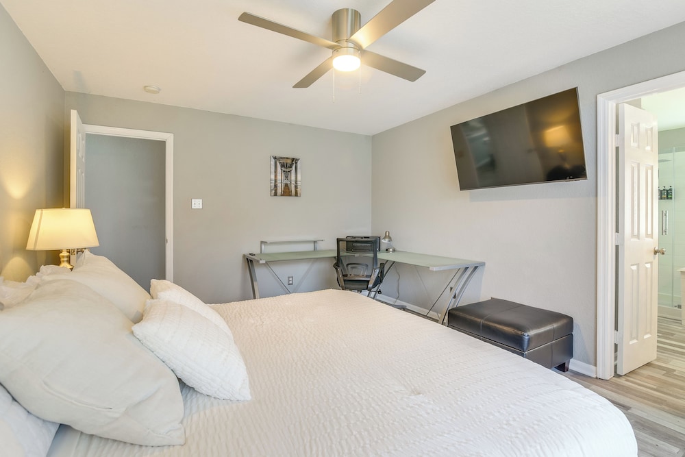 Modern + Spacious: Family Home w/ Yard in Houston!