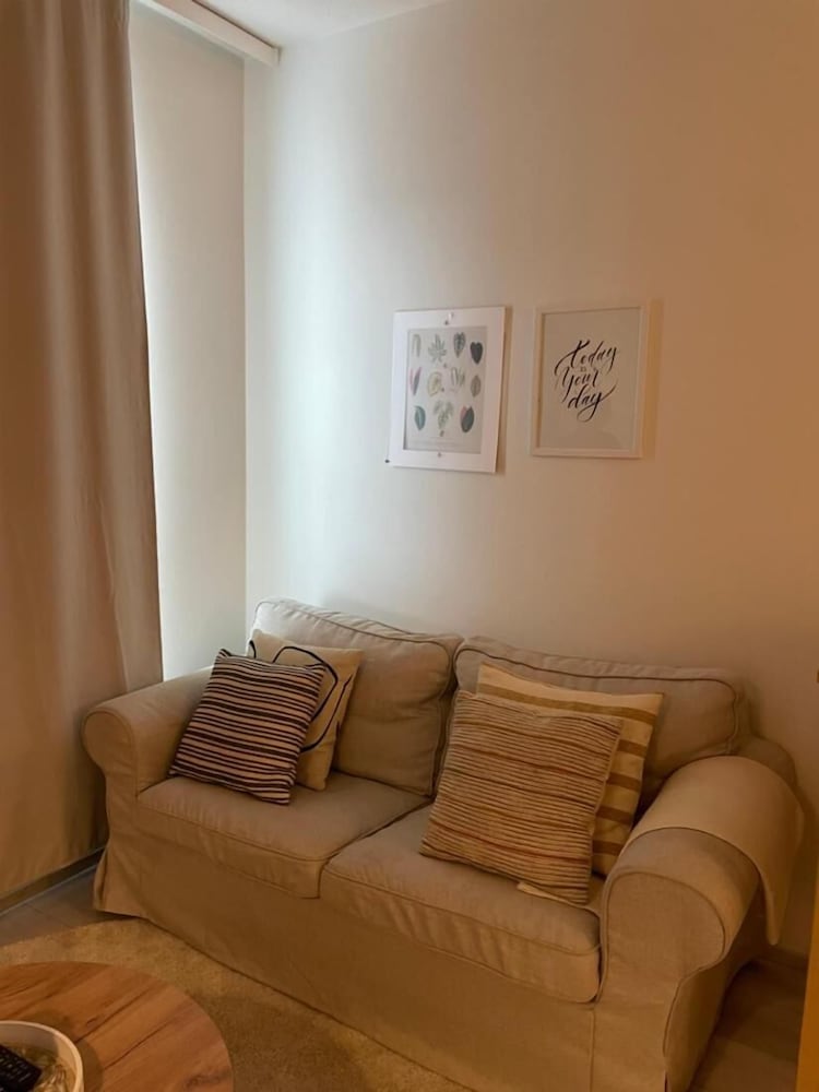 Charming 1-bedroom Apartment in Tampere With Fireplace