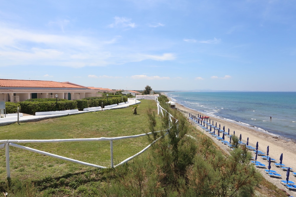 La Plage Resort