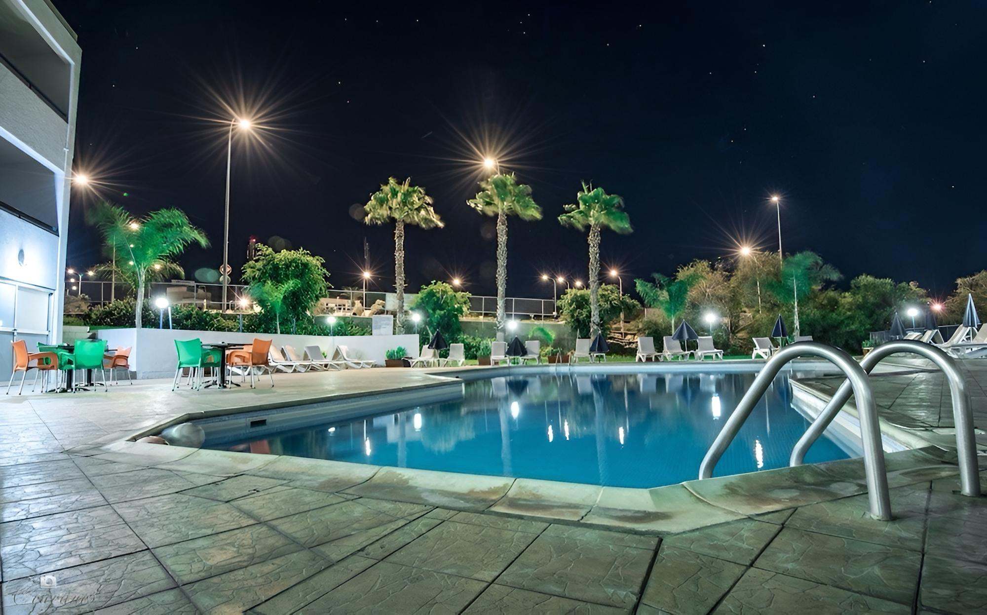 Cordelia Hotel Apts