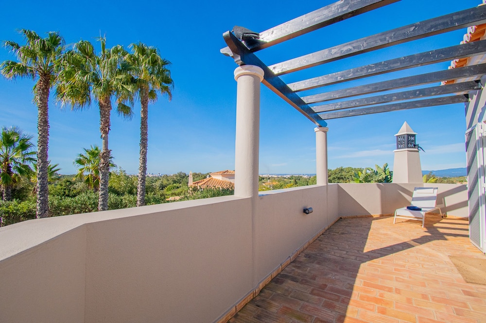 Casa Bela Vista in Est Mbar