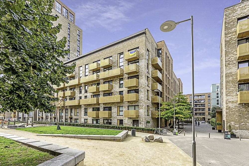 Beautiful Apartment in Surrey Quays