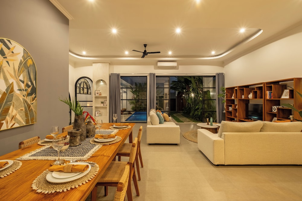 Villa Hamal by DVH Luxe Retreats 2BR