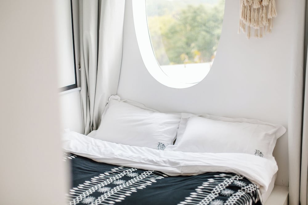 Shanghai Ruochu Designer Guesthouse-Near Shanghai Pudong Airport & Disneyland