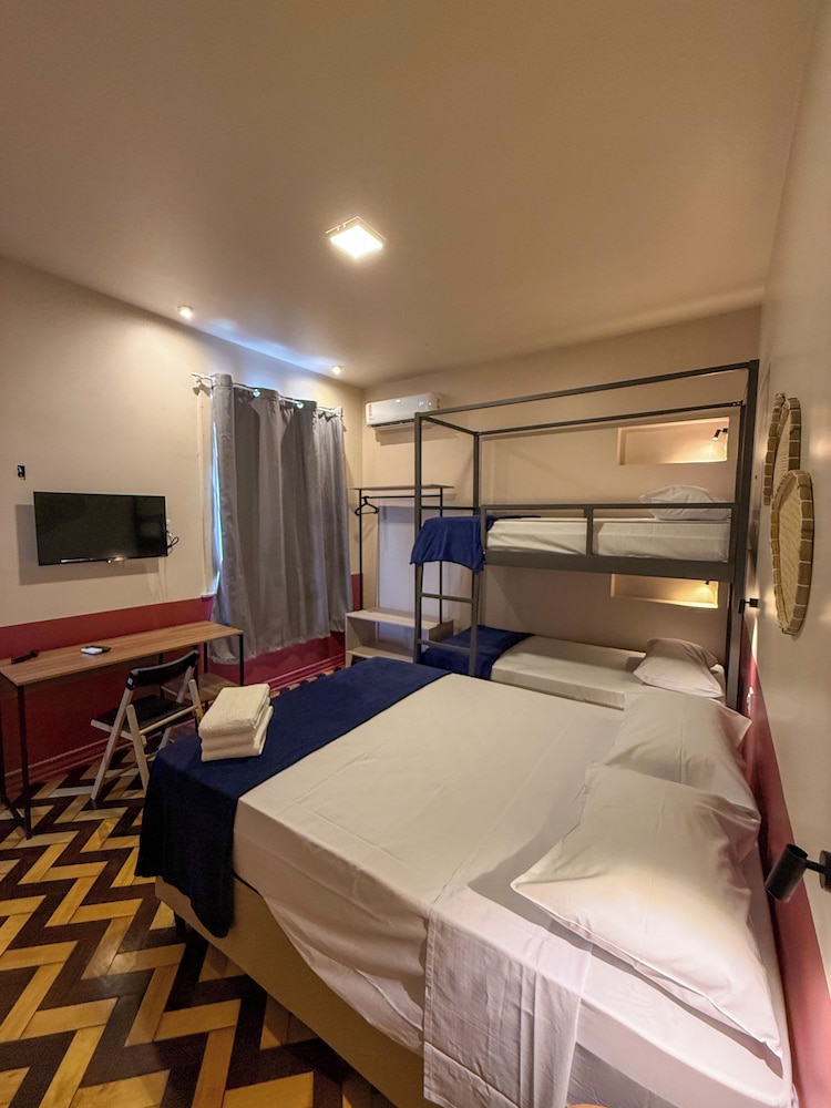 Local Hostel Belém