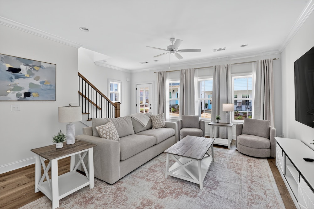 Auburn Gameday Getaway 2 Bedroom Condo