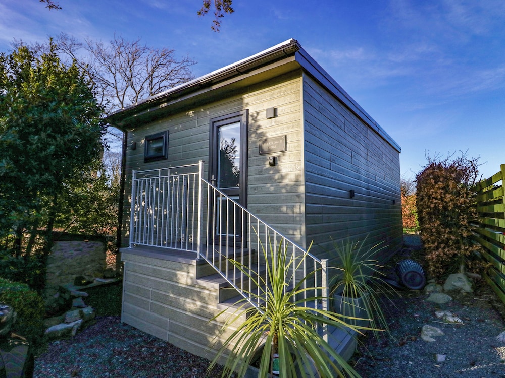 Elderflower Lodge