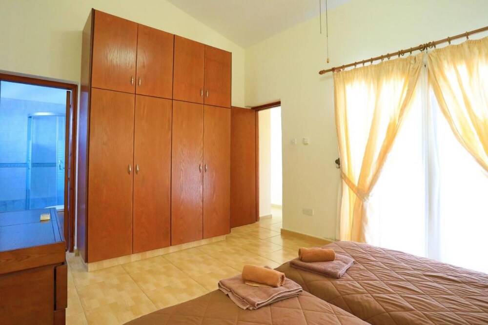 Villa Tsikkos Ena in Argaka