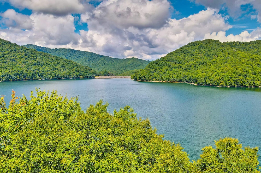 stayNantahala - Smoky Mountain Cabins