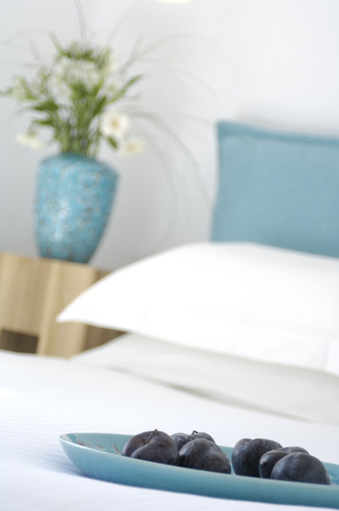 Kapetan Tasos Suites photo 5