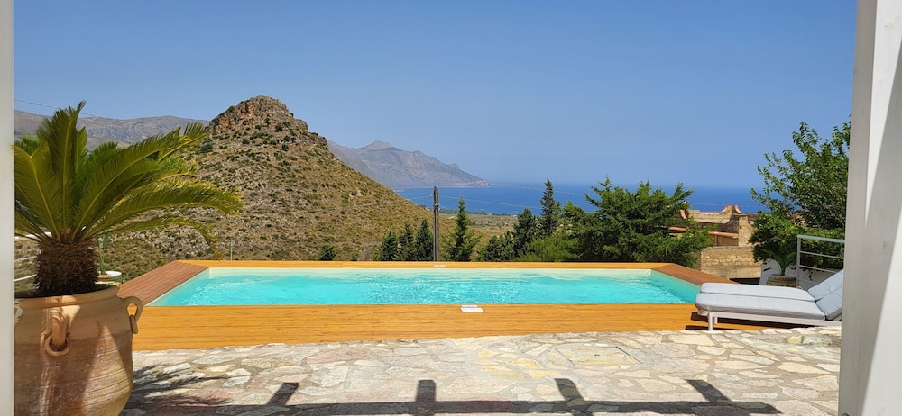 Villa Ballerina Bianca