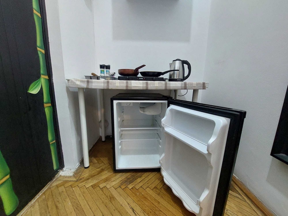 amzei square Apt