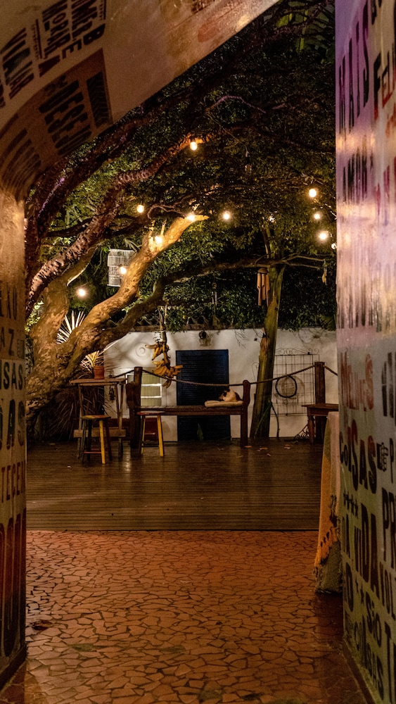 Paradiso Hostel