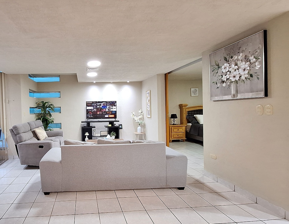Ocean view 2BR Condo downtown Cozumel