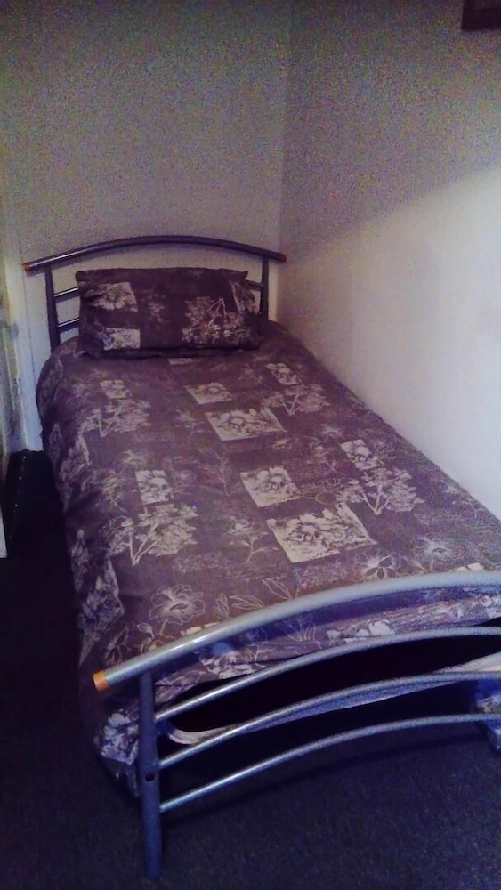 Lincoln Vacations - Cafe 42 Bed  Breakfast - Property Image 14