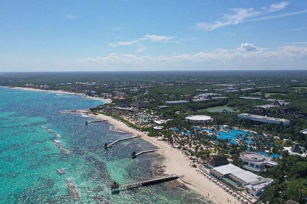 2BDMaster Grand Luxxe Villa Riviera Maya
