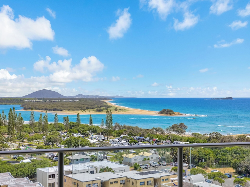 Chateau Royale Beach Resort Maroochydore