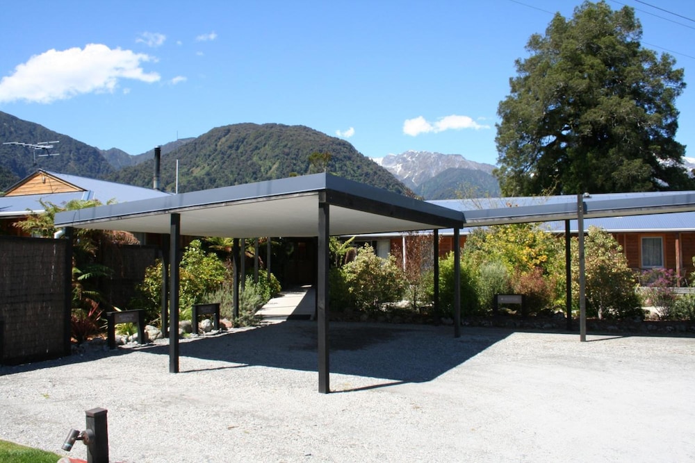 Westwood Lodge