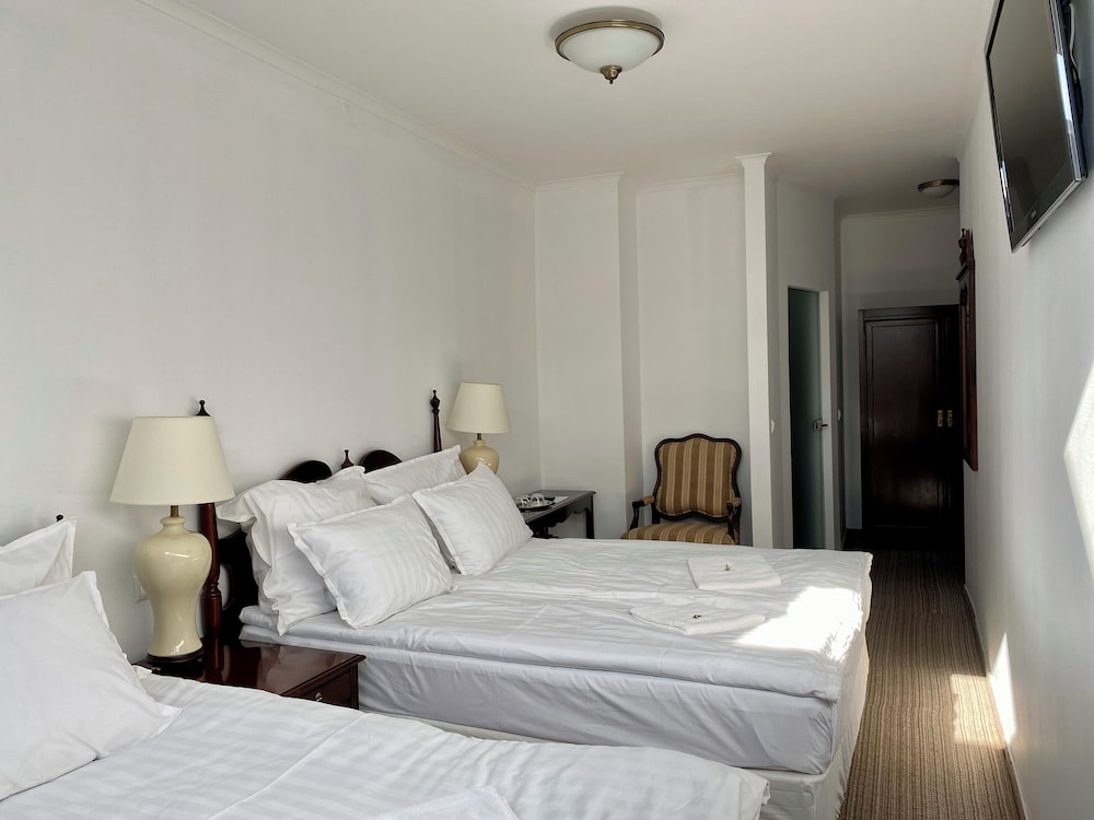 OPERA16 Guestrooms