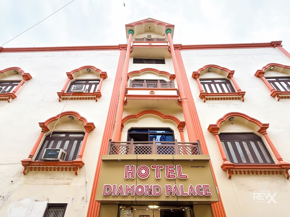 Hotel Diamond Palace