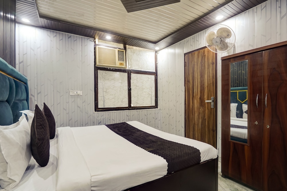 Hotel Anvit Residency - By The Arrow