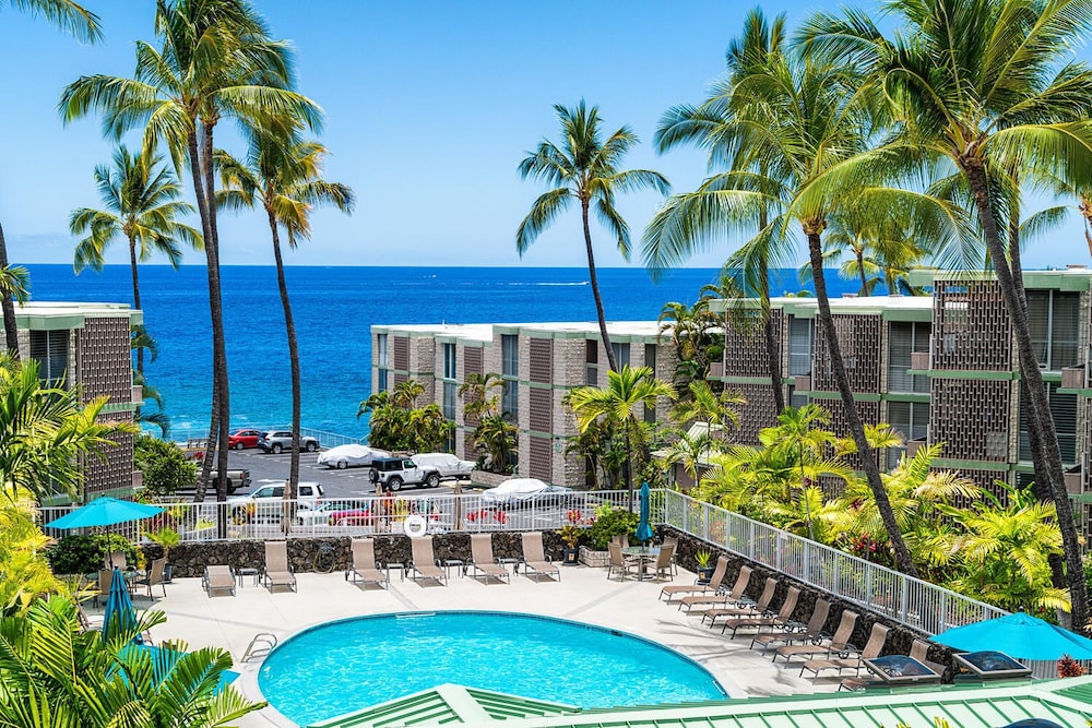 Beautiful Ocean Views - Top Floor - Concierge Included - Vrkcv