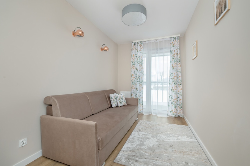 Cozy Apartment in Zakopane by Renters view 4