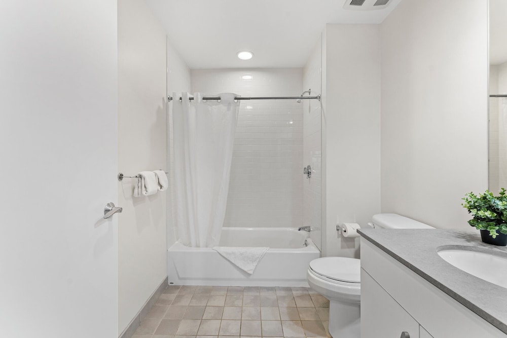 Furnished Apartment near BMC