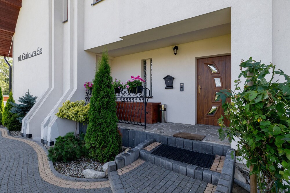 Sweet Murzasichle Apartment by Renters view 4
