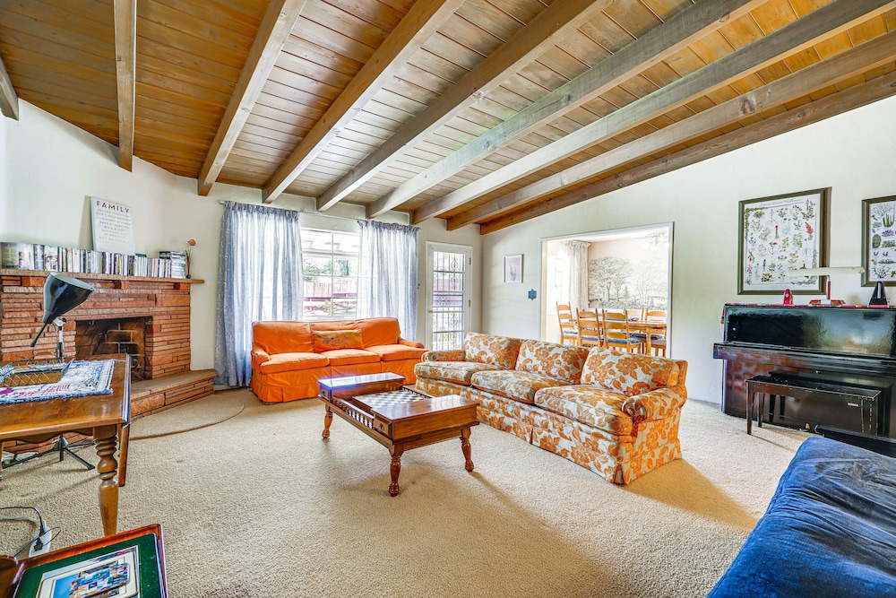 Tucson Vacation Rental w/ Pool ~ 1 Mi to Reid Park