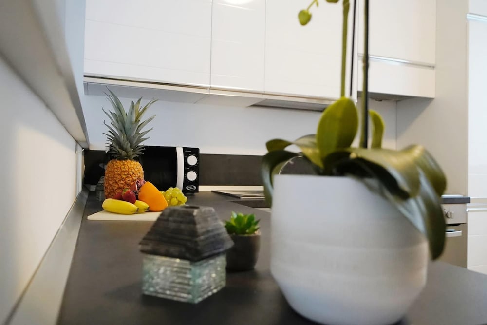 Candiani Building - Modern 2BR Apartment Steps From Bovisa Politecnico