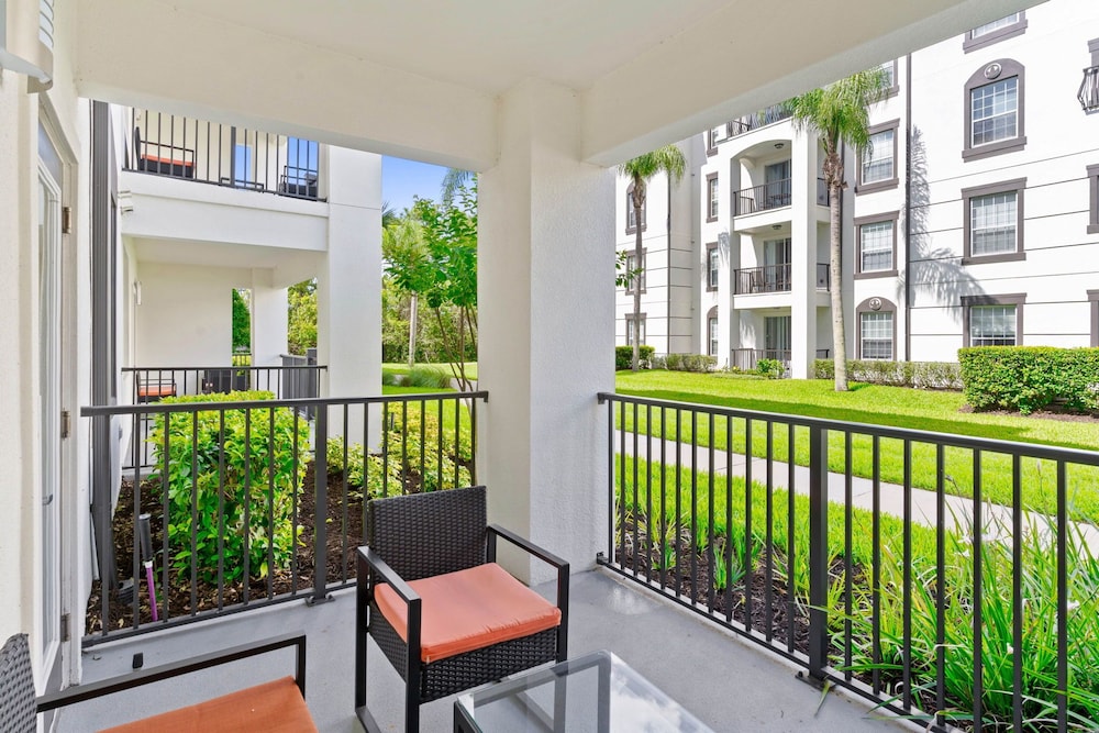 4012 Breakview Drive #110