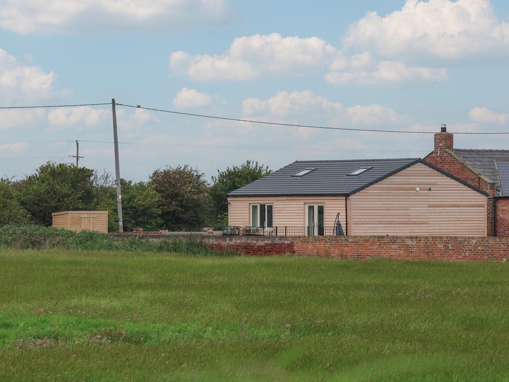 Waverley Cottage