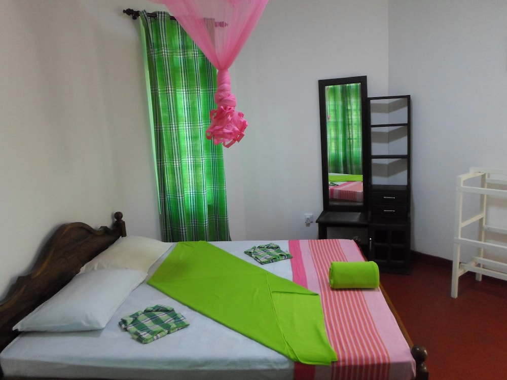 Green Lantern Inn