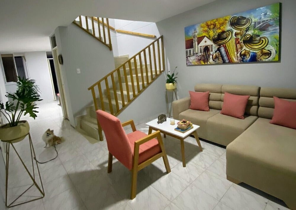 Casa Villa Elvia