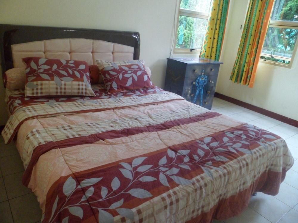 Kota Bunga CC view 5