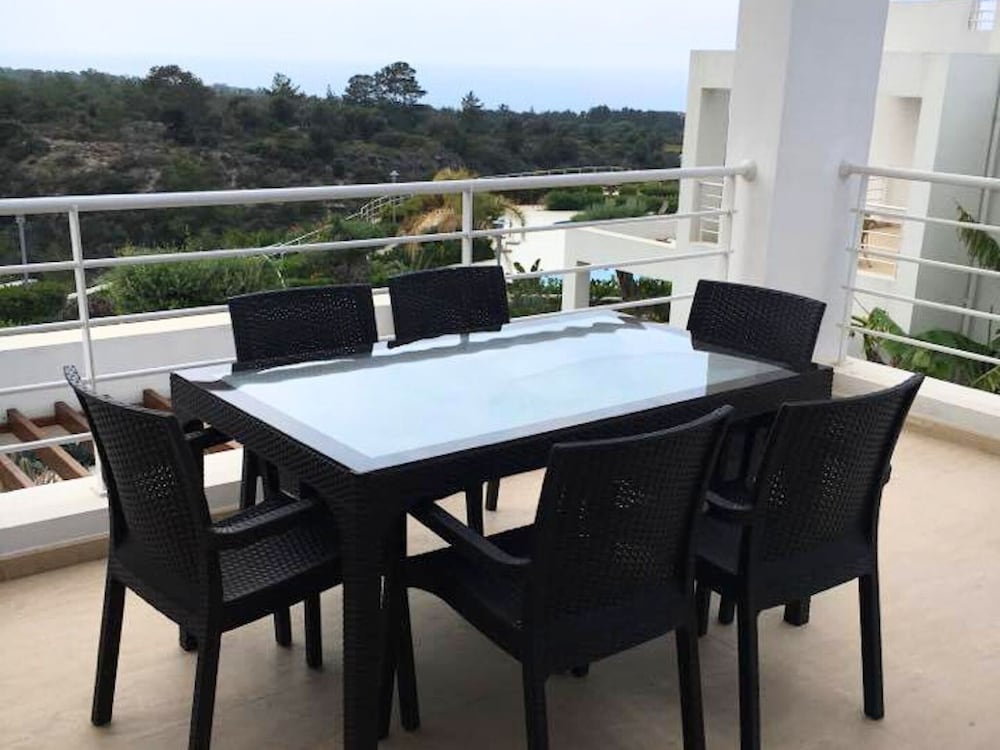 Holiday Apartment With Astonishing Views in Esentepe