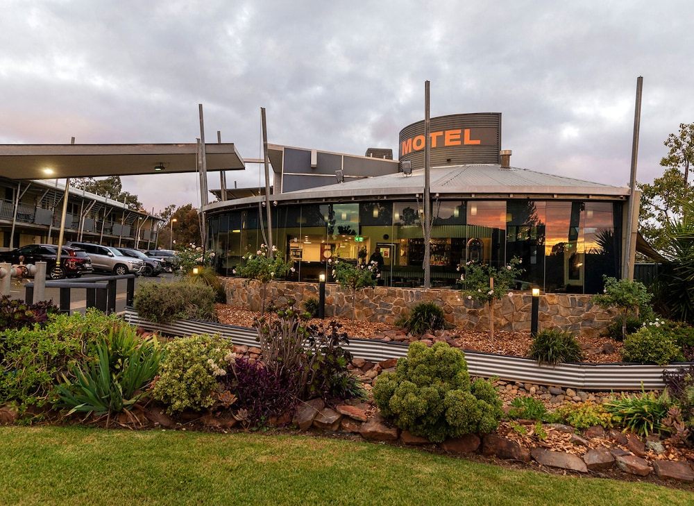 Station Motel Parkes
