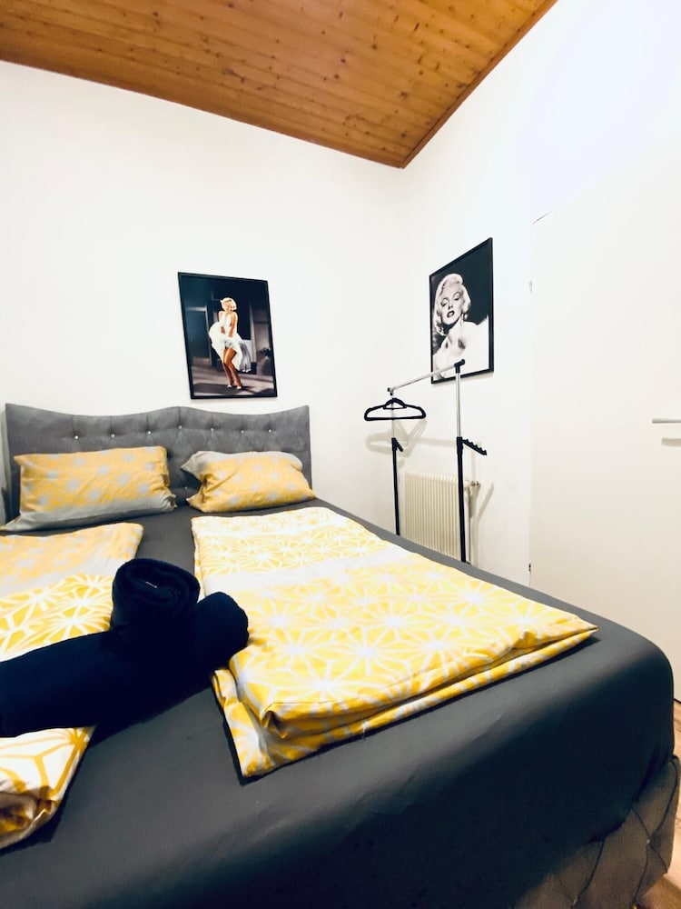 Affordable 3BR Apartment Top Location