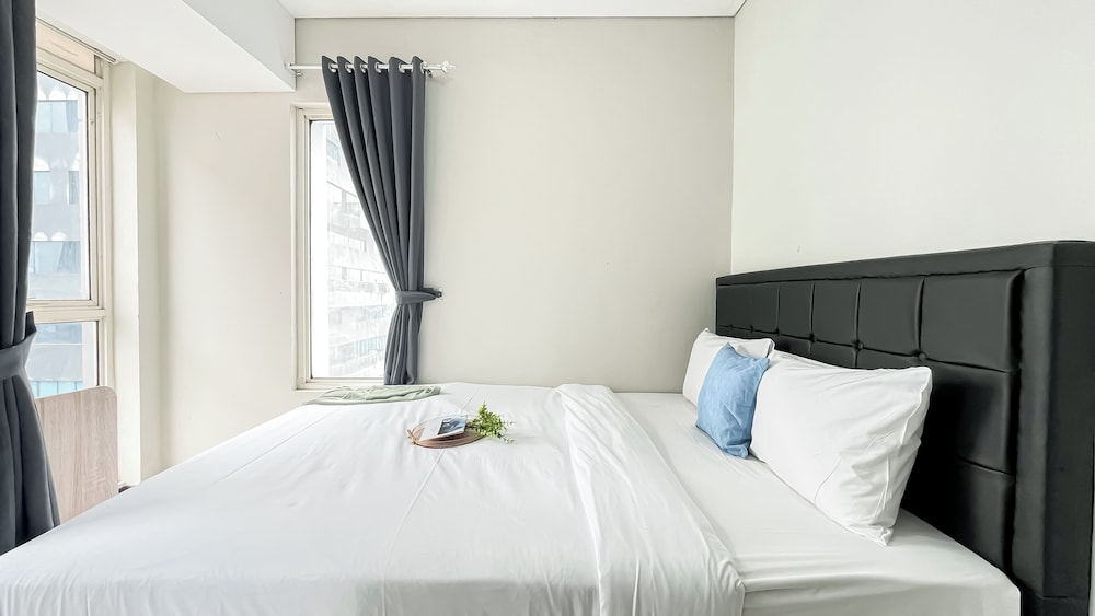 Well Designed and Comfortable 3BR Nifarro Park Apartment