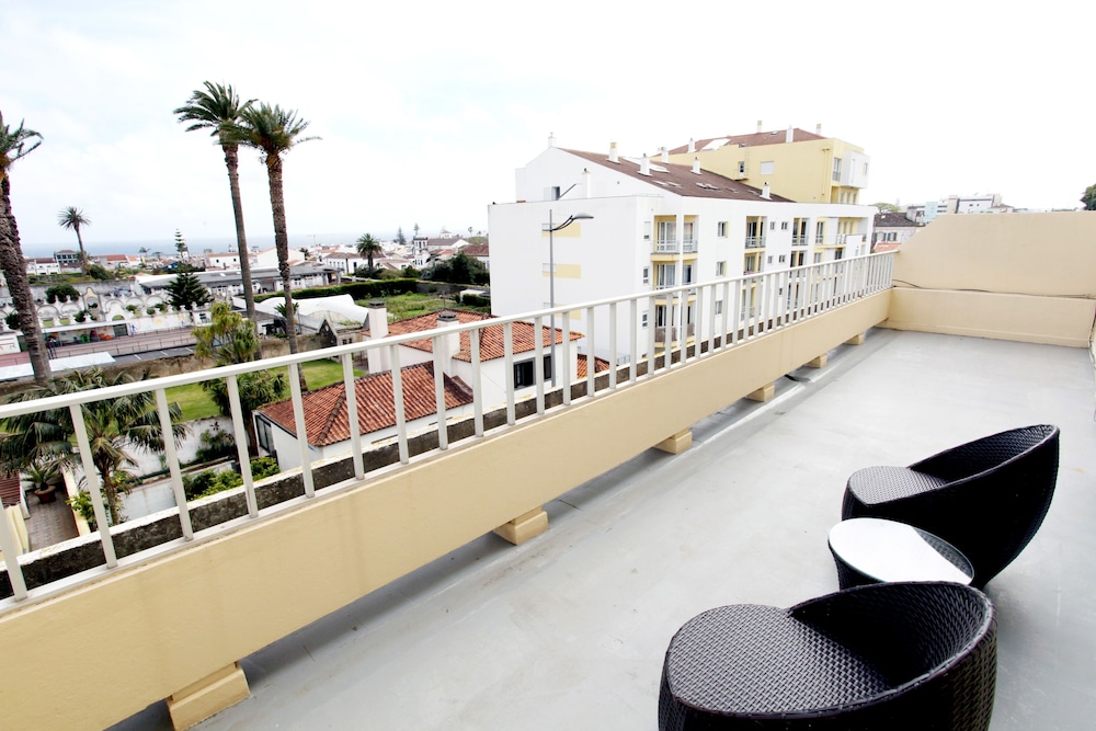 Hotel Apartments 27 Mae de Deus by Green Vacations - Image 1